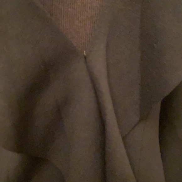 St.John Caviar Black Label Cardigan - Picture 4 of 10